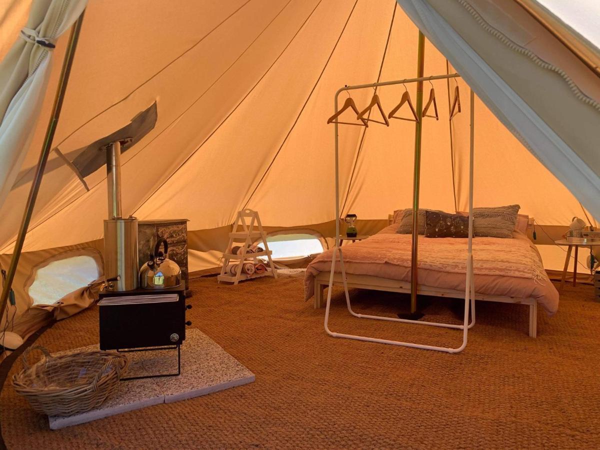 Au Pre Fleuri Eco Glamping Hotel Le Lindois Buitenkant foto